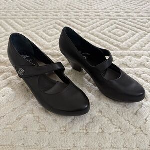Dansko Black Leather Mary Jane Heels Size 39 Comfort Work Career Shoes